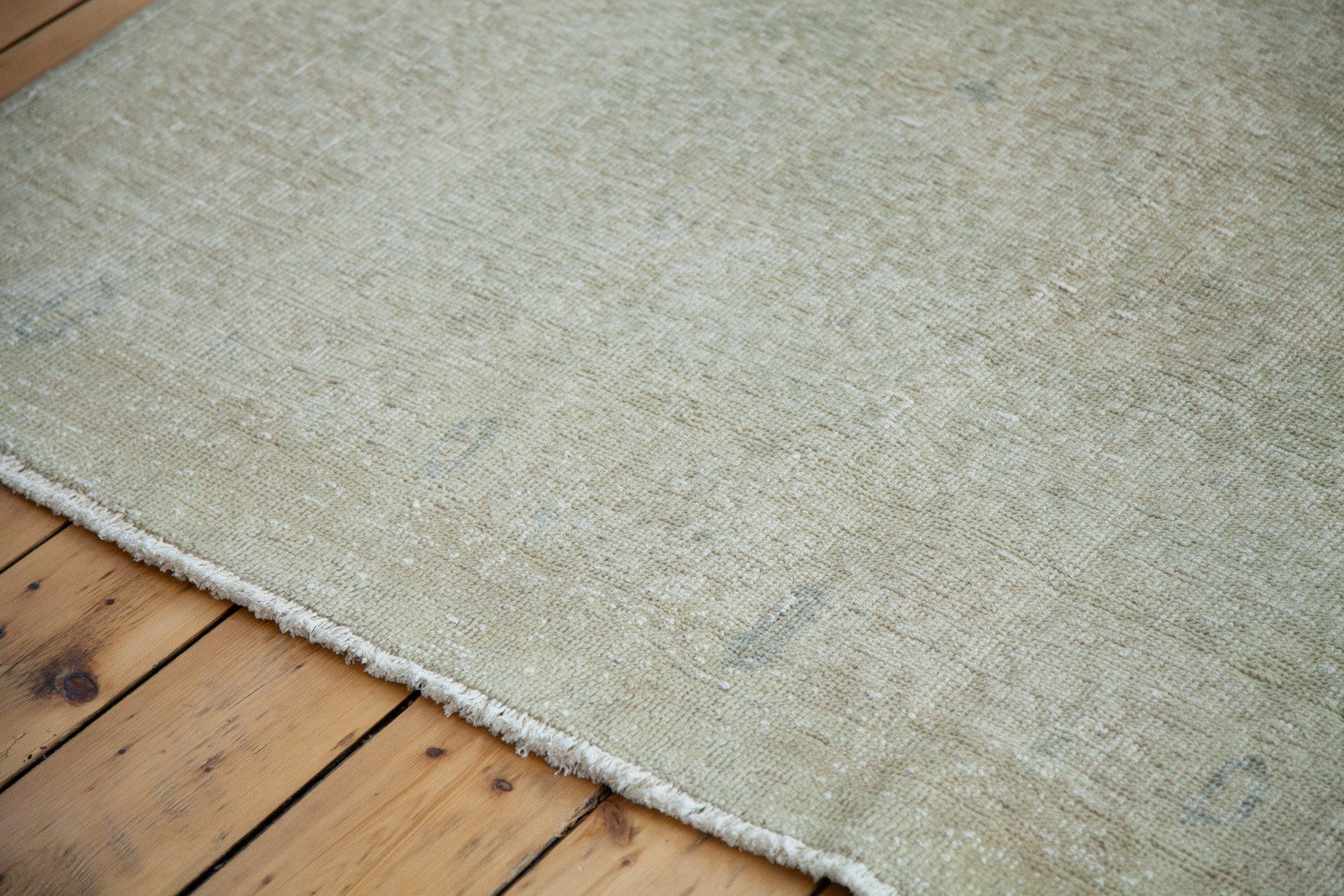 5x7 Distressed Oushak Rug // ONH Item ee001453 Image 1