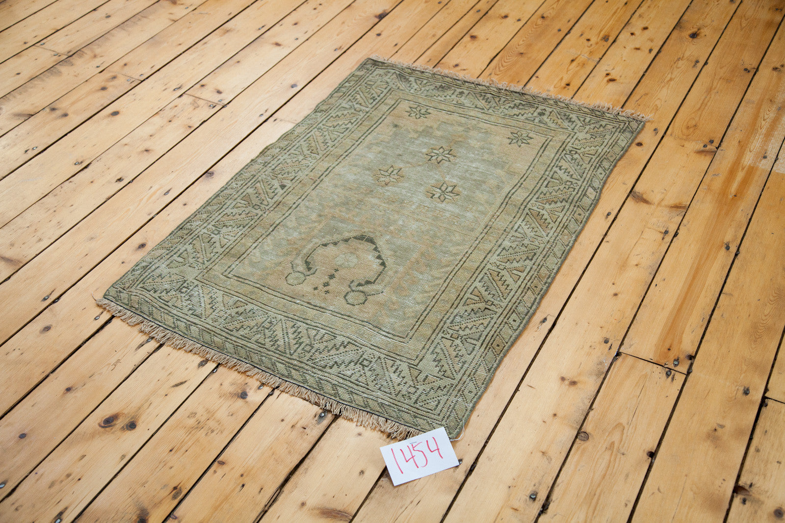 3x4 Distressed Oushak Rug // ONH Item ee001454 Image 1