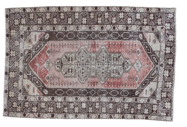 4' x 6' Distressed Oushak Rug / Item ee001455 image 1