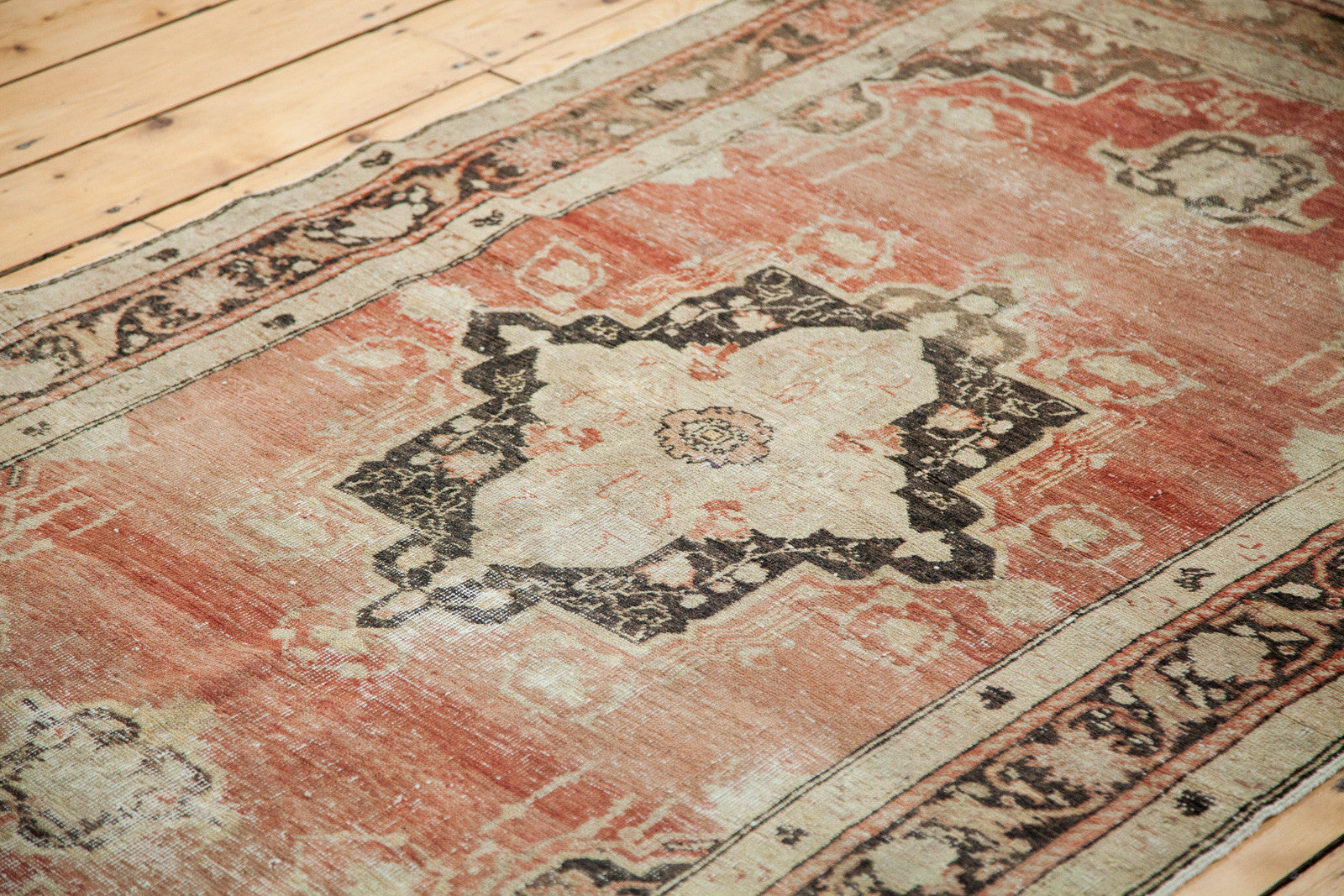 4x7 Distressed Oushak Rug // ONH Item ee001458 Image 1