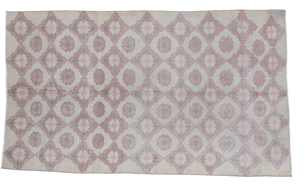 4'1" x 7' Vintage Oushak Rug / Item ee001464 image 1