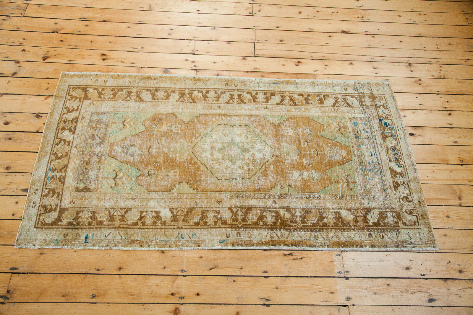 4x7.5 Distressed Oushak Rug // ONH Item ee001467 Image 1