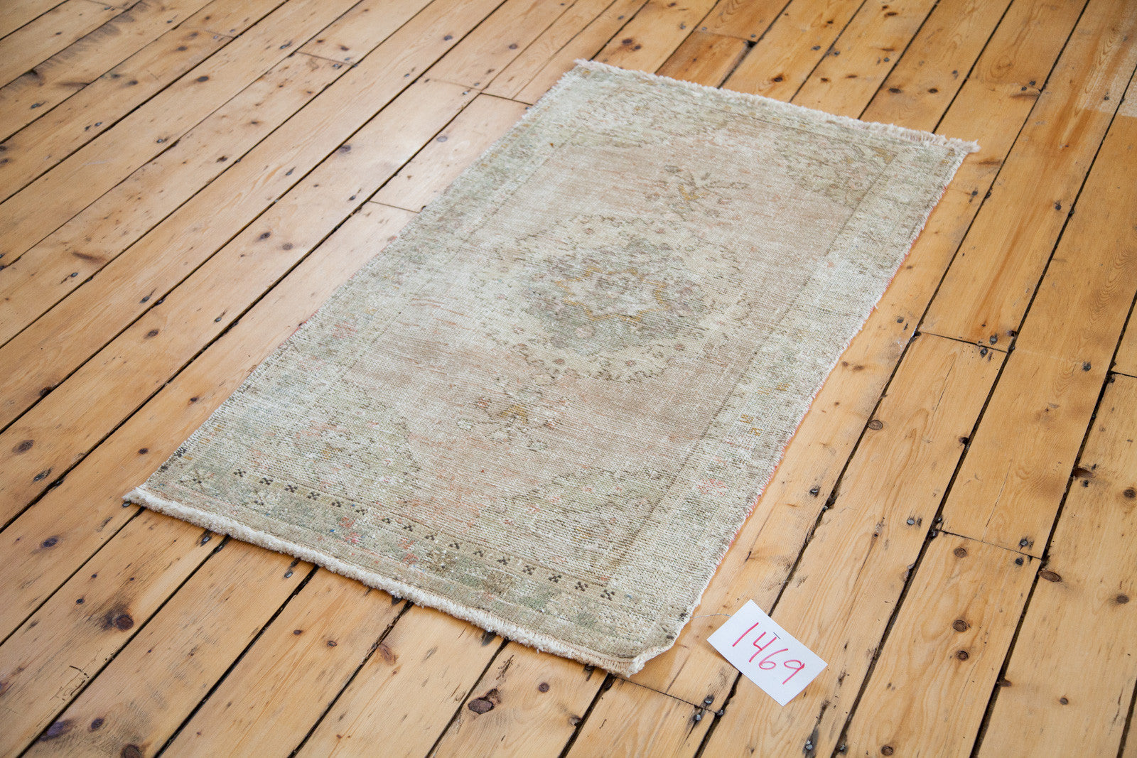 2.5x4.5 Distressed Oushak Rug // ONH Item ee001469 Image 1