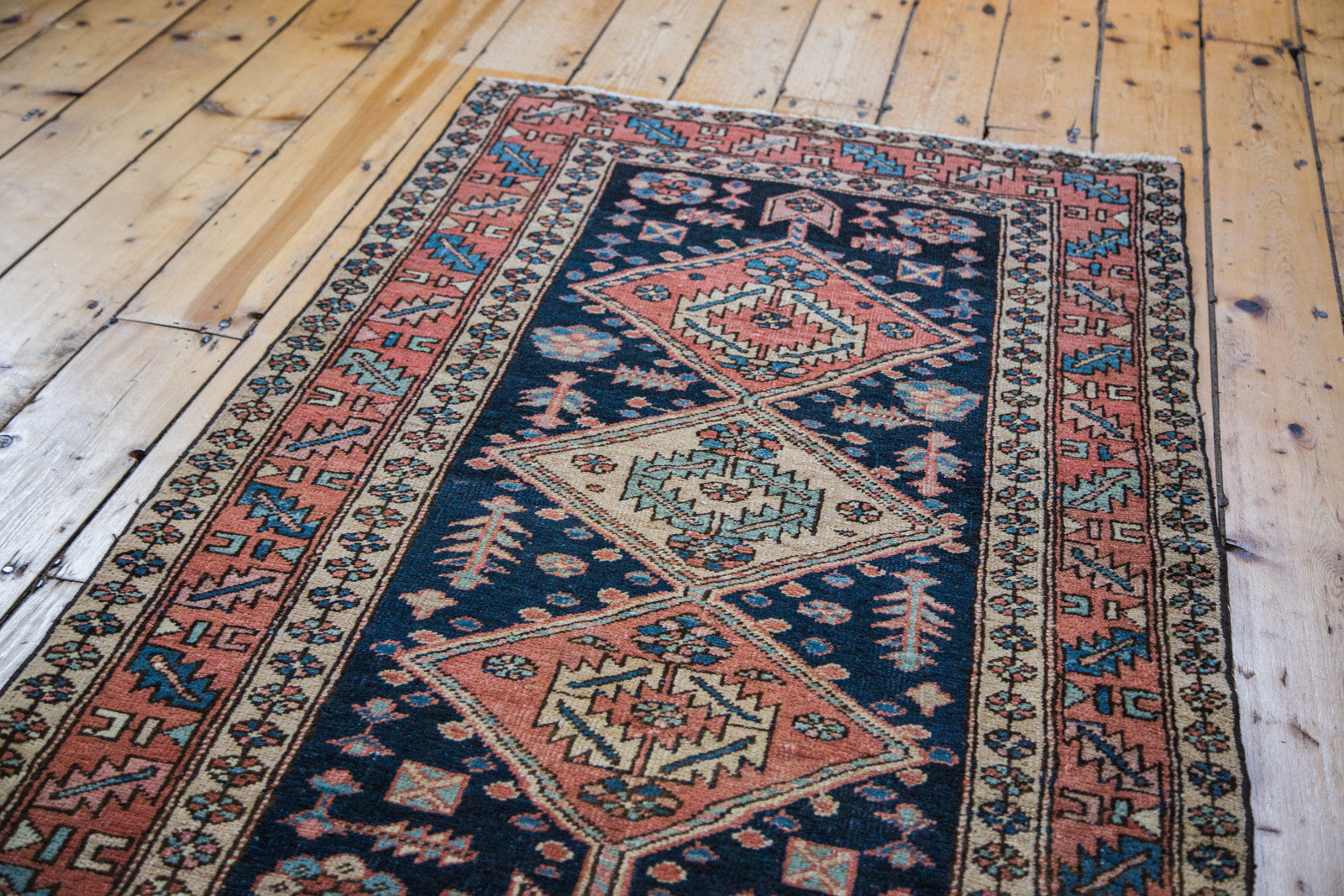 3.5x6 Vintage Heriz Rug // ONH Item ee001480 Image 1