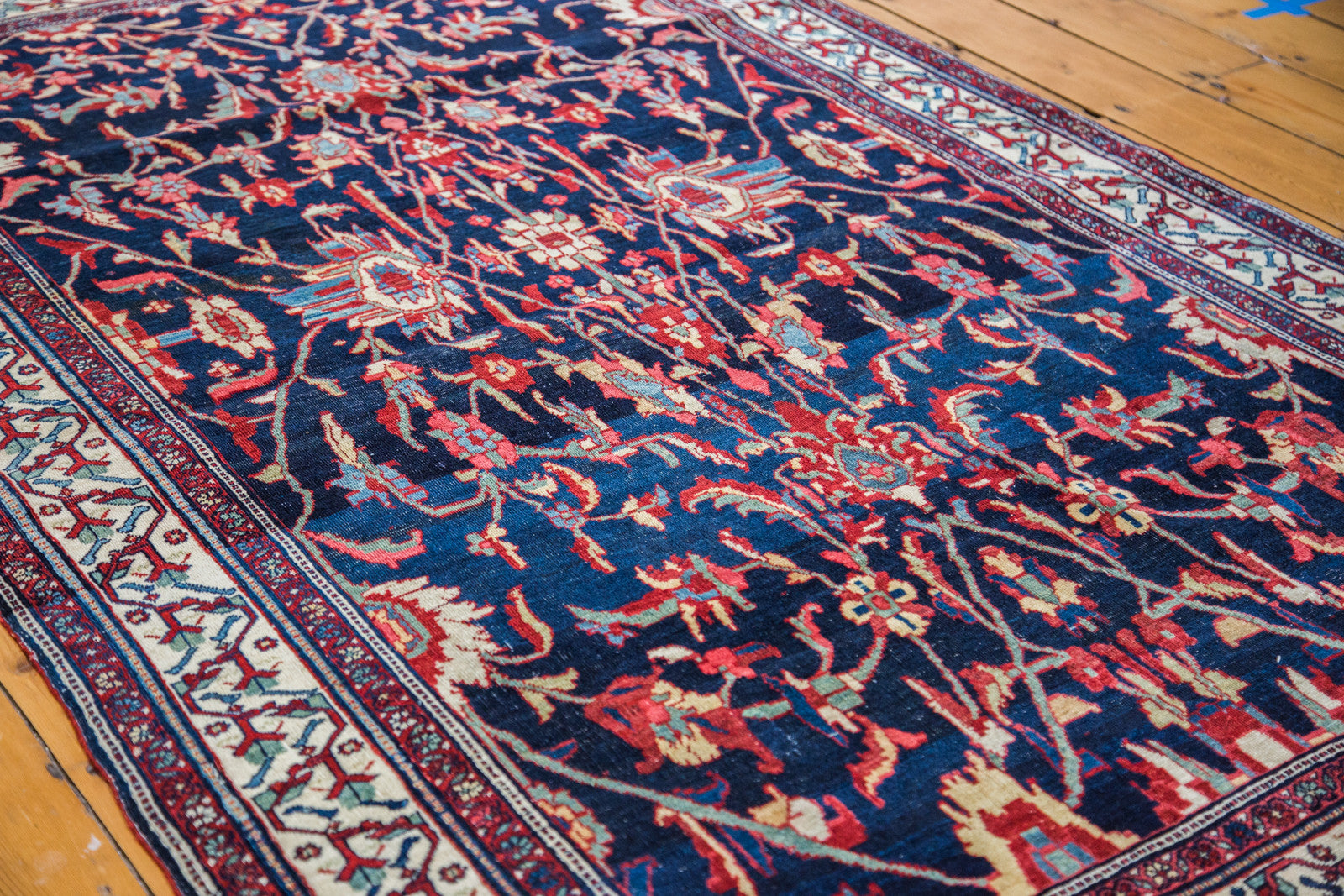 4.5x7 Antique Farahan Sarouk Rug // ONH Item ee001511 Image 1