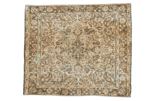 3x3.5 Vintage Sivas Square Rug // ONH Item ee001512