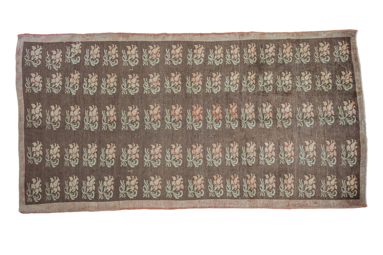 5x9.5 Distressed Konya Carpet // ONH Item ee001556