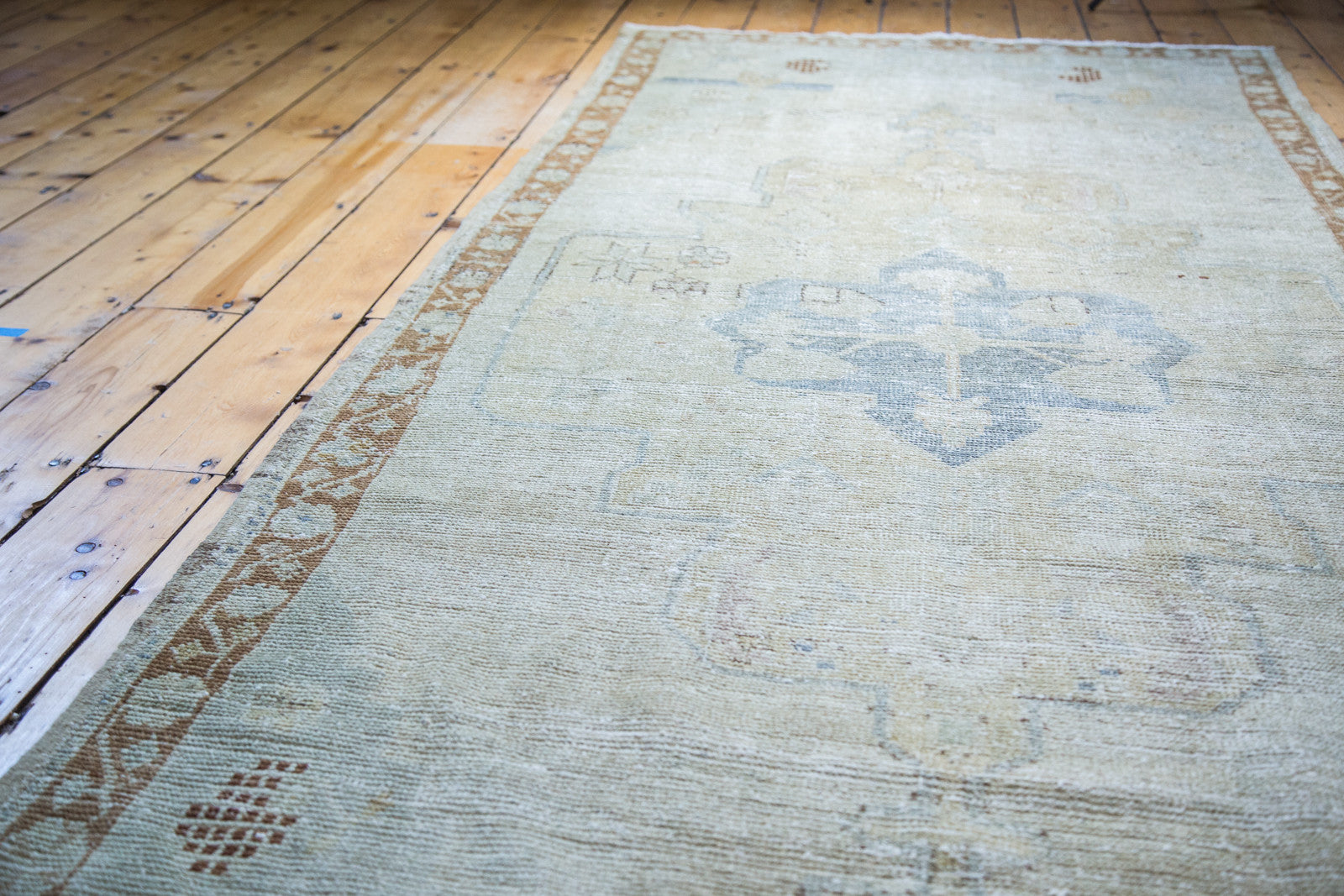 4x11 Distressed Oushak Rug Runner // ONH Item ee001577 Image 1