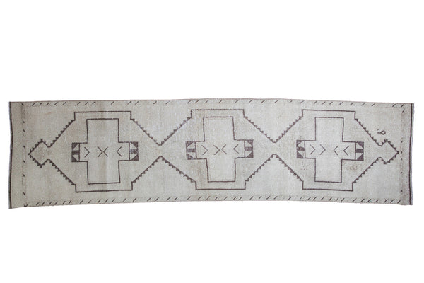 3x11 Distressed Oushak Rug Runner // ONH Item ee001604