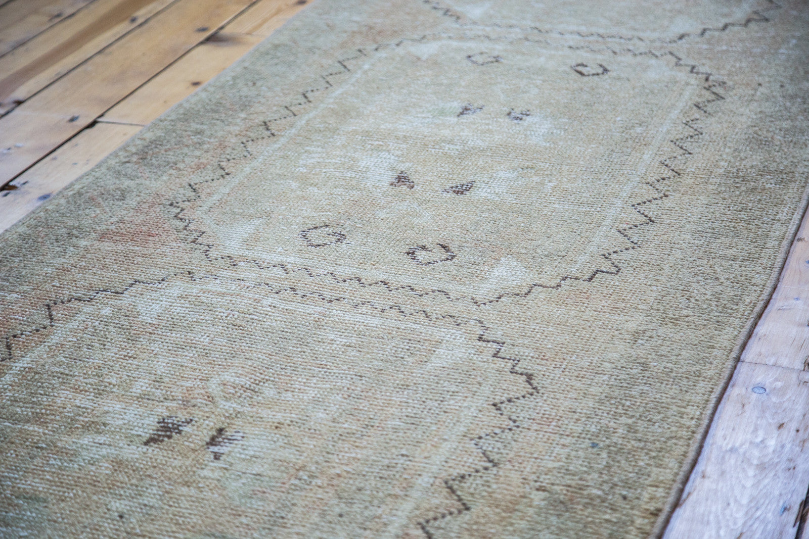 3x9 Distressed Oushak Rug Runner // ONH Item ee001606 Image 1