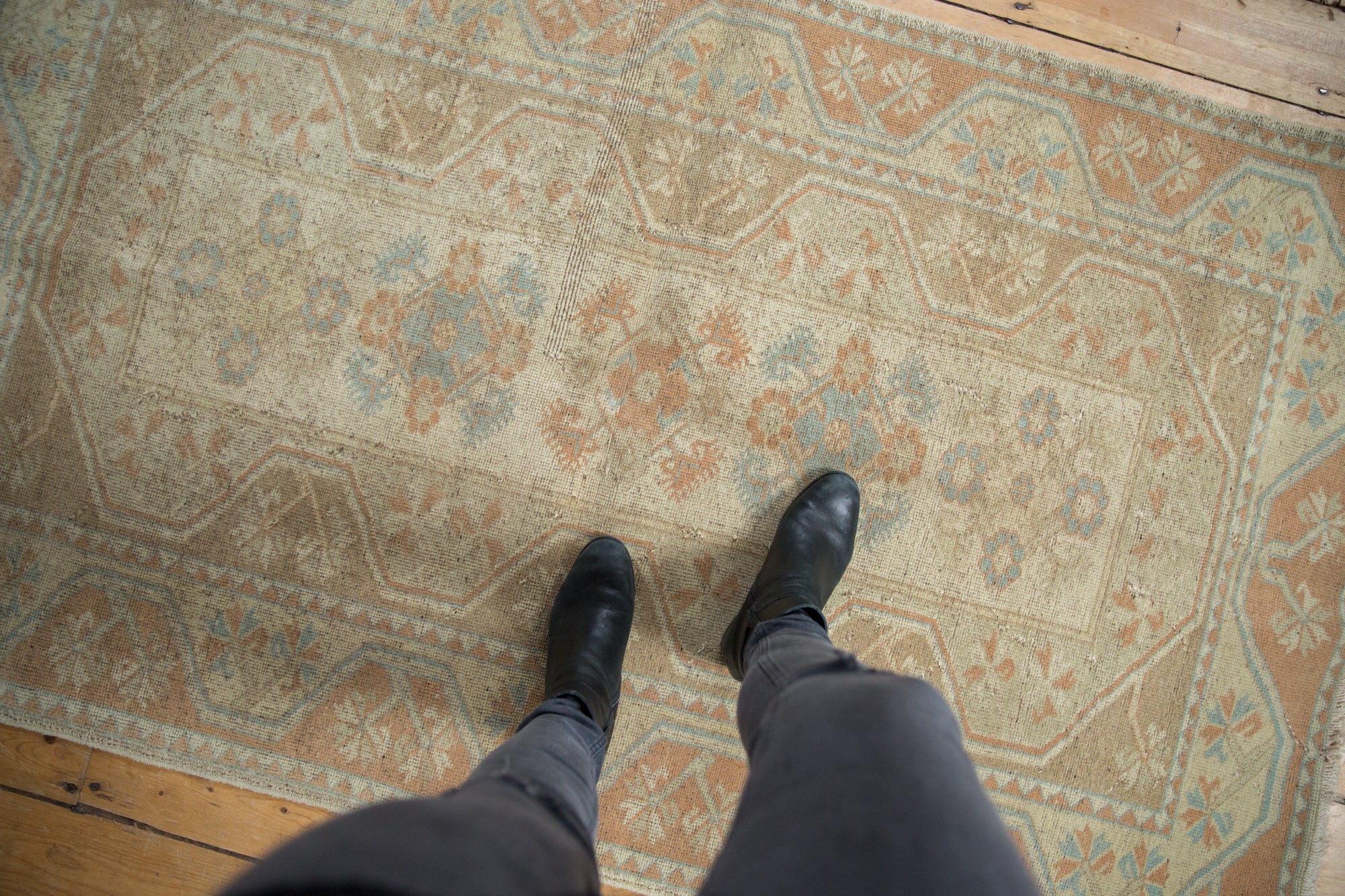 4x6 Distressed Oushak Rug // ONH Item ee001624 Image 1