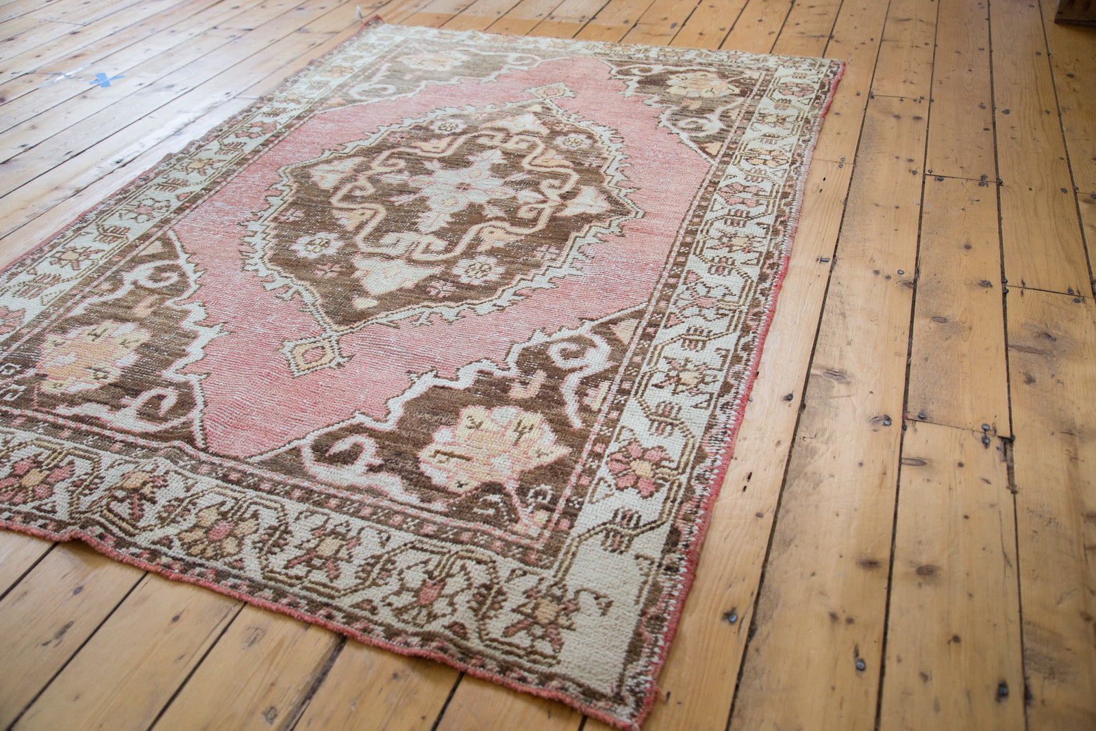 4.5x6.5 Distressed Oushak Rug // ONH Item ee001650 Image 1