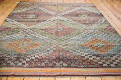 5.5x8 Distressed Jijim Carpet // ONH Item ee001674 Image 1