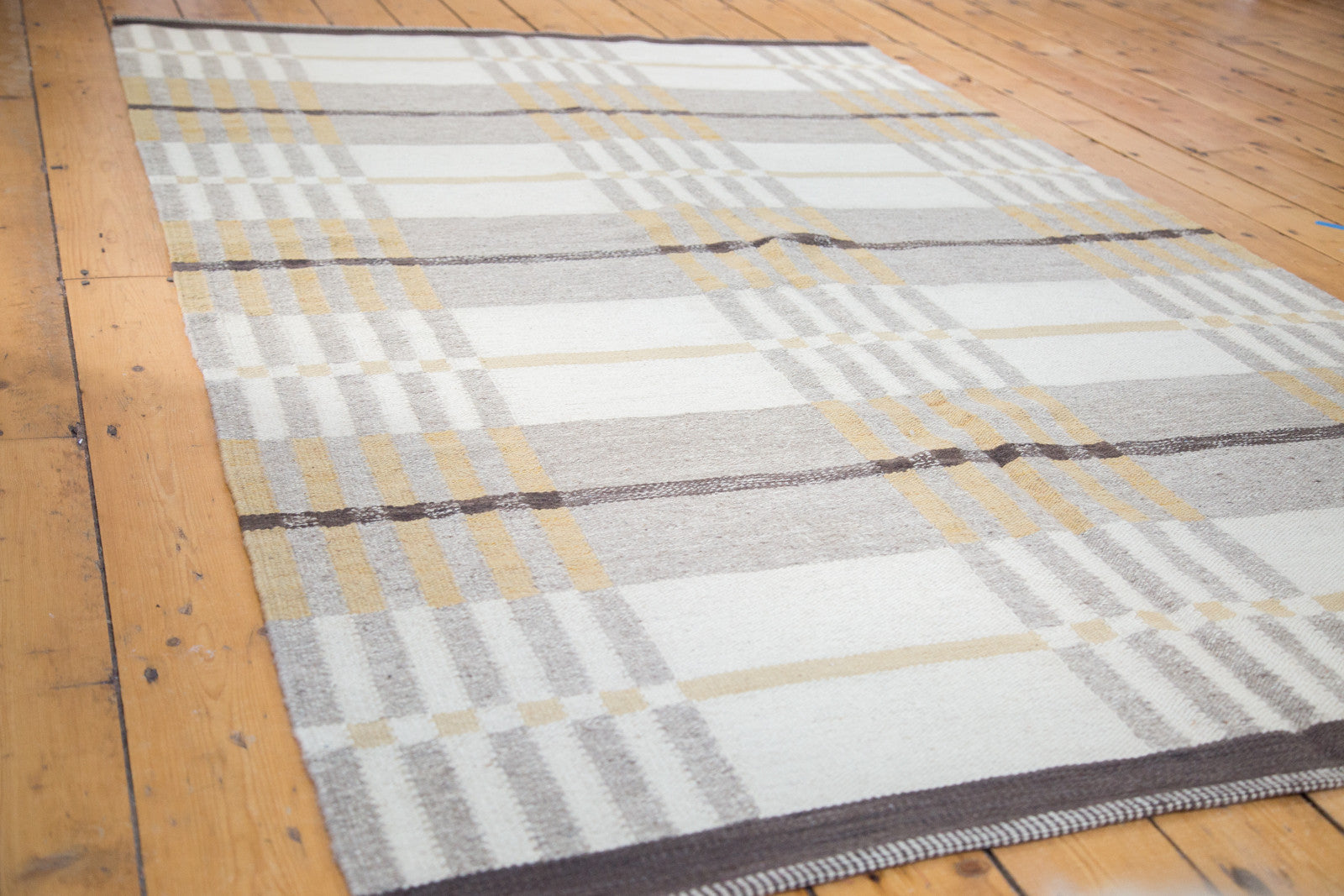 5x8 New Kilim Carpet // ONH Item ee001695 Image 1
