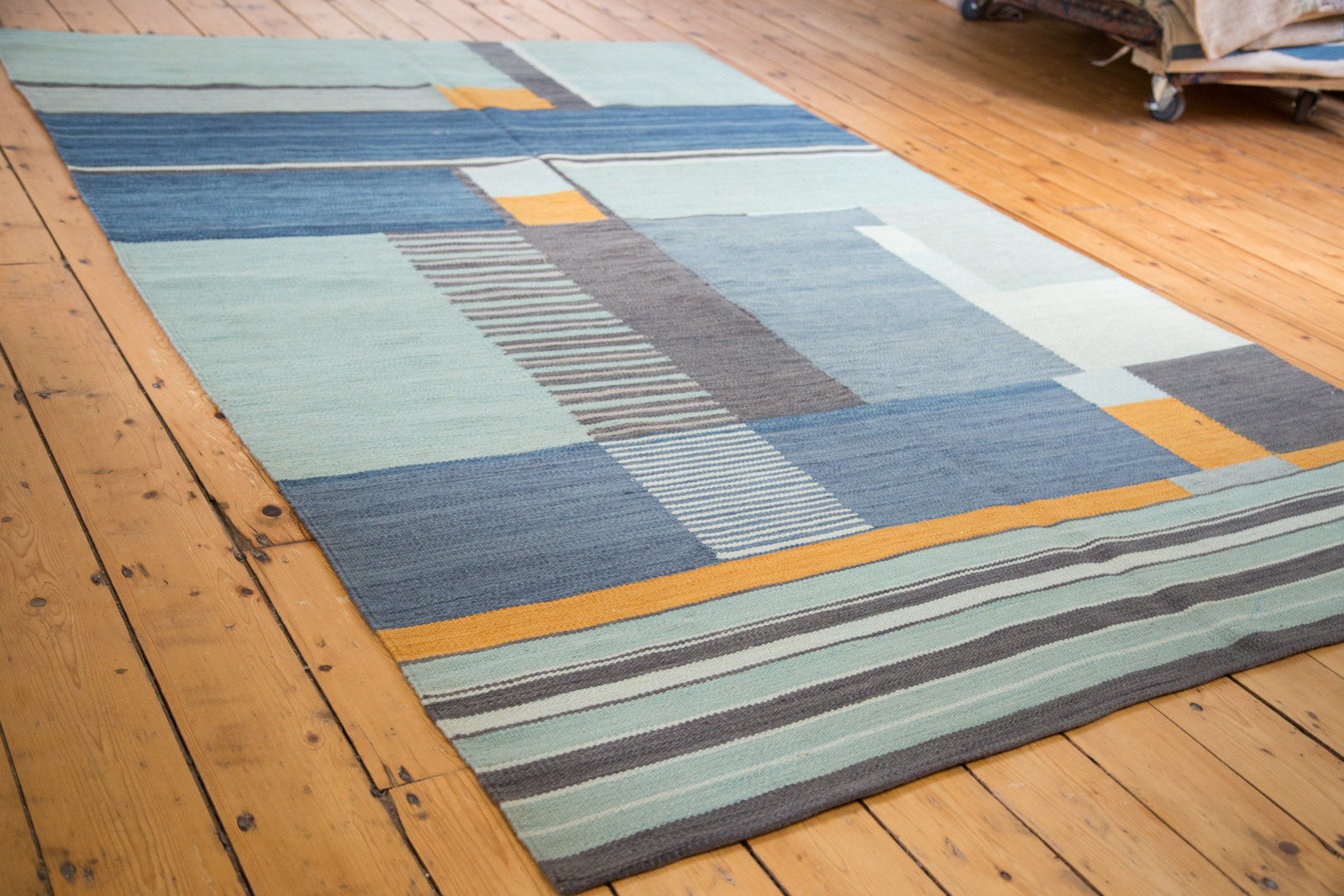 6x8.5 New Kilim Carpet // ONH Item ee001696 Image 1