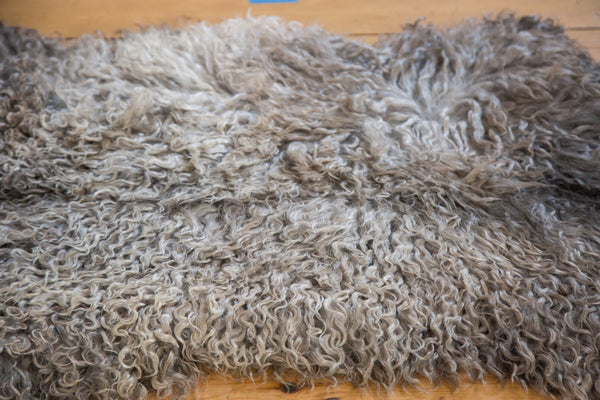 2x3.5 New Angora Throw Rug // ONH Item ee001698 Image 1