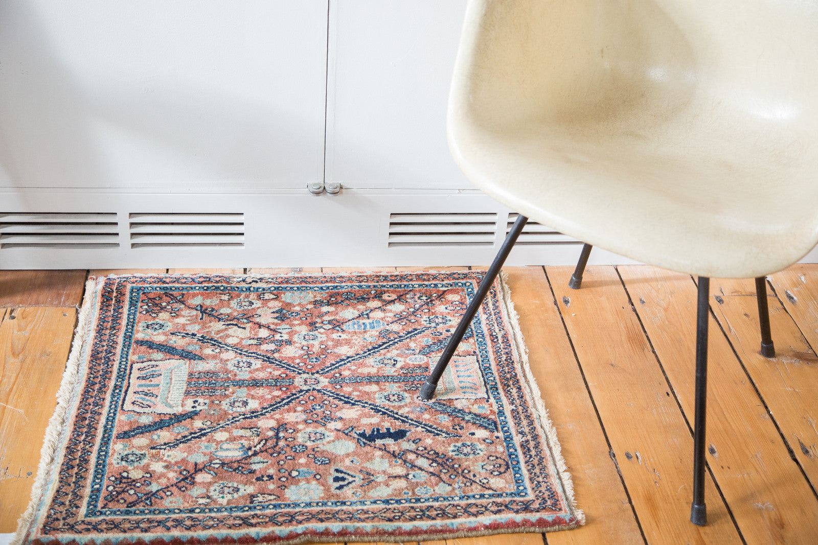 2x2.5 Vintage Bidjar Rug Mat // ONH Item ee001741 Image 1