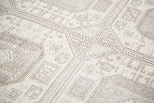 6.5x9.5 Distressed Kaisary Carpet // ONH Item ee001750 Image 2