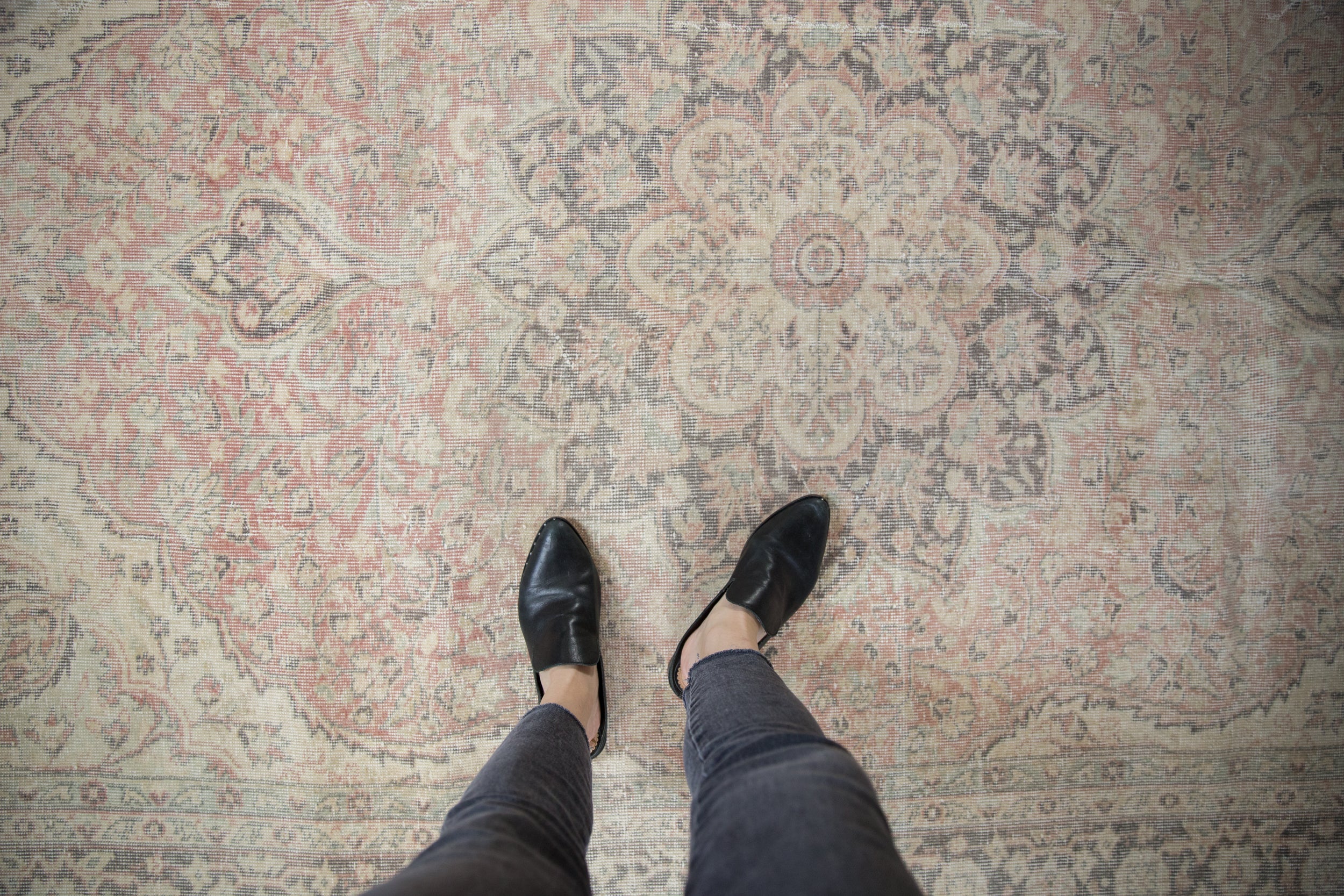 6.5x10 Distressed Oushak Carpet // ONH Item ee001808 Image 1