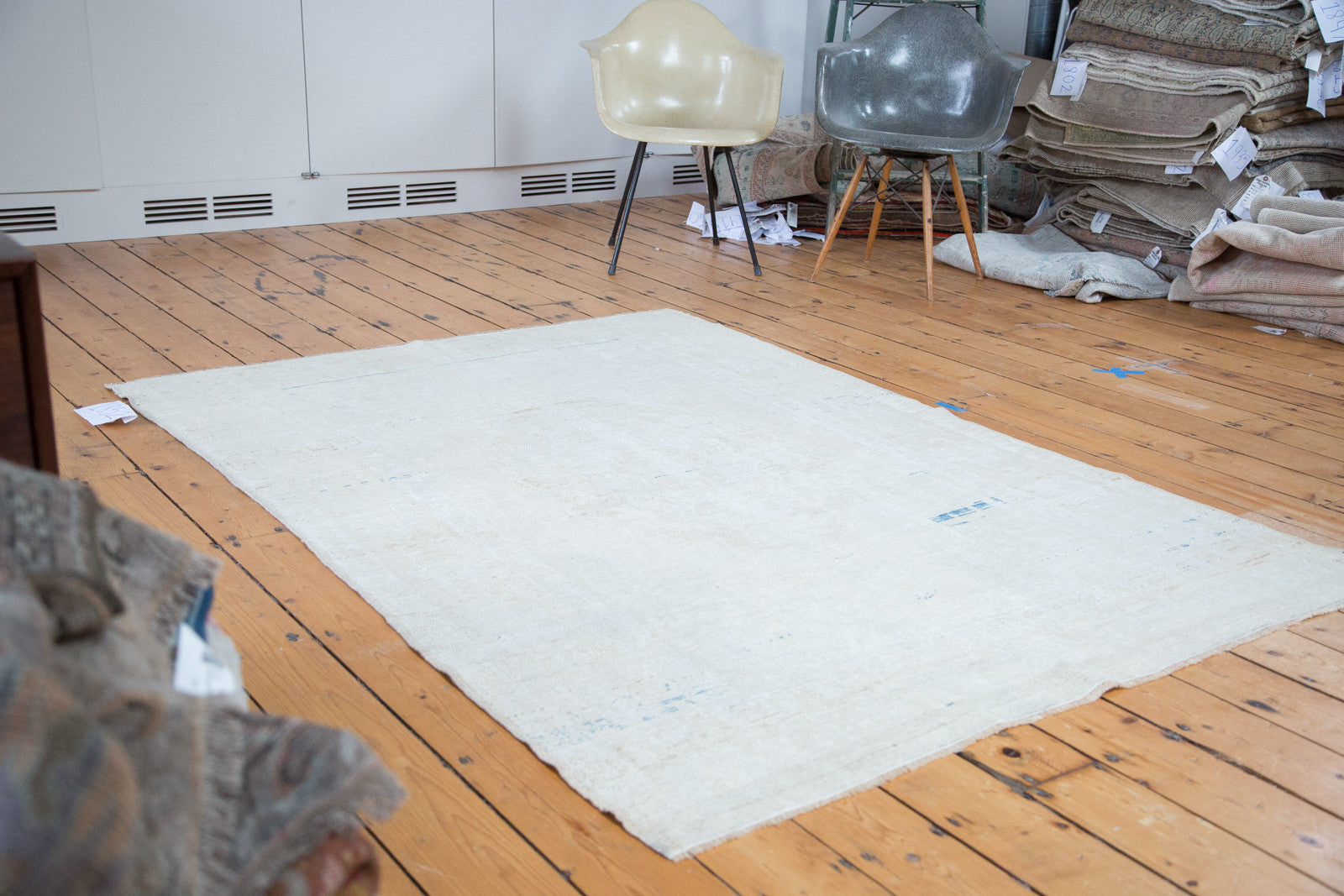 5x7 Distressed Oushak Rug // ONH Item ee001852 Image 1