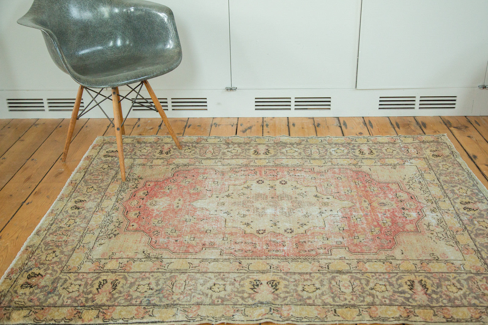  Distressed Oushak Rug / Item ee001853 image 2
