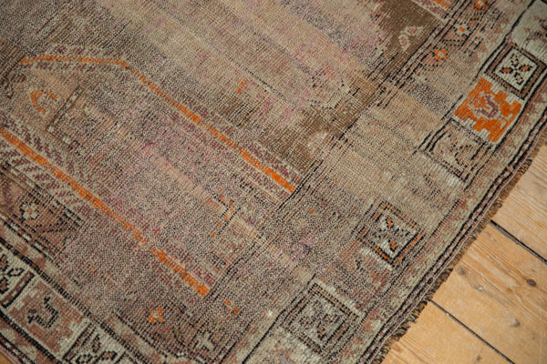 3.5x8 Distressed Caucasian Runner // ONH Item ee001905 Image 5