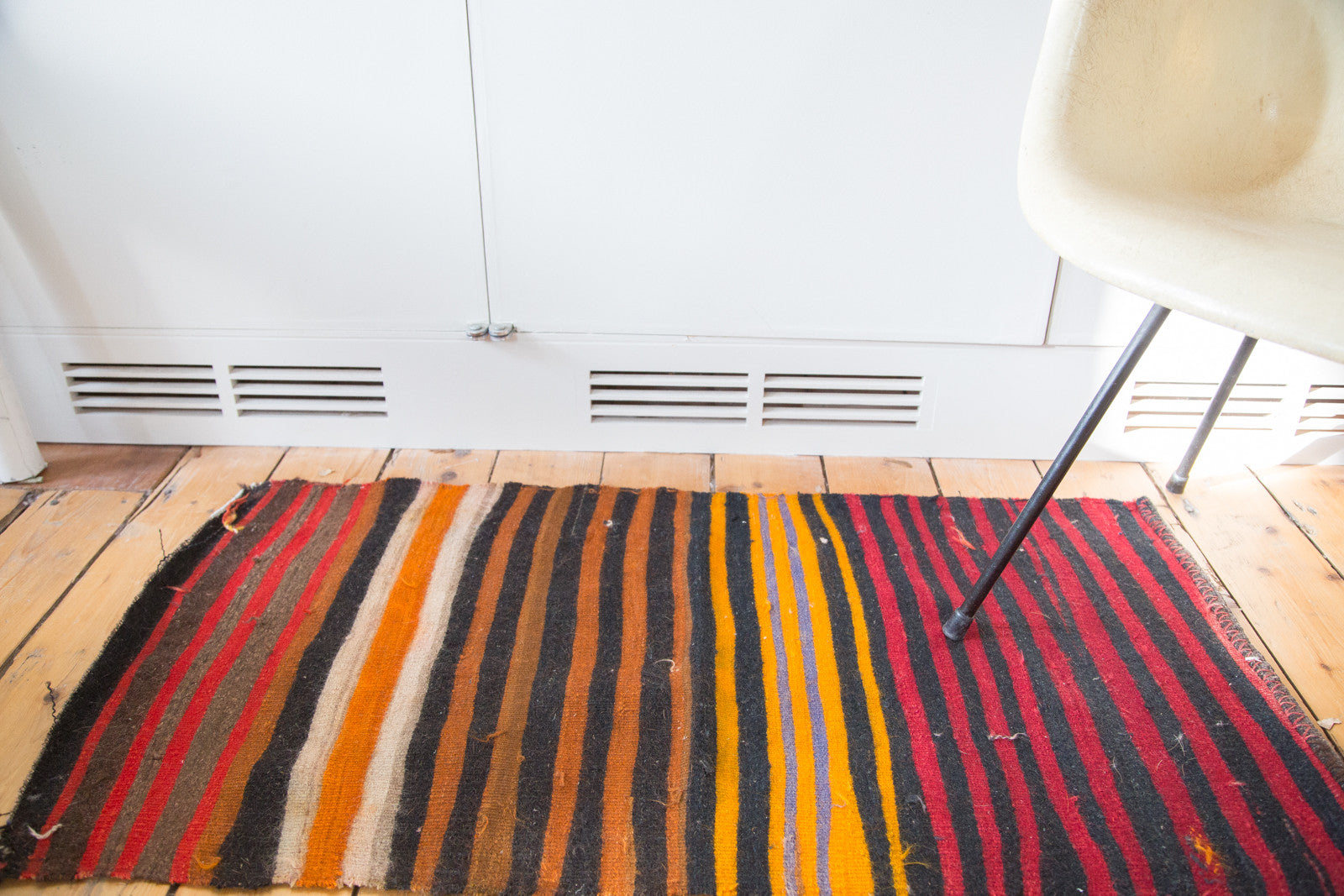 2x4 Vintage Kilim Rug Mat // ONH Item ee001915 Image 1