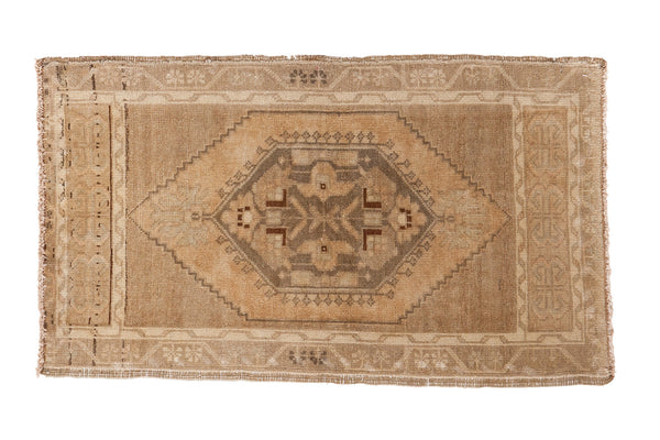2x3 Vintage Oushak Rug Mat // ONH Item ee001918