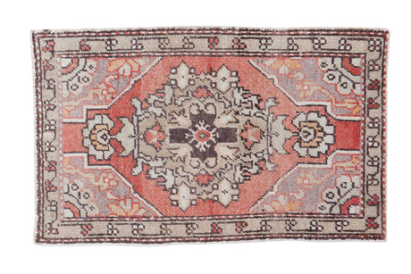 2x3 Vintage Oushak Rug Mat // ONH Item ee001919
