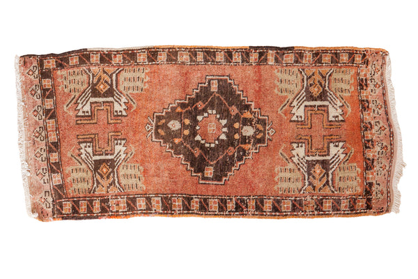 2x4 Vintage Oushak Rug Mat // ONH Item ee001923