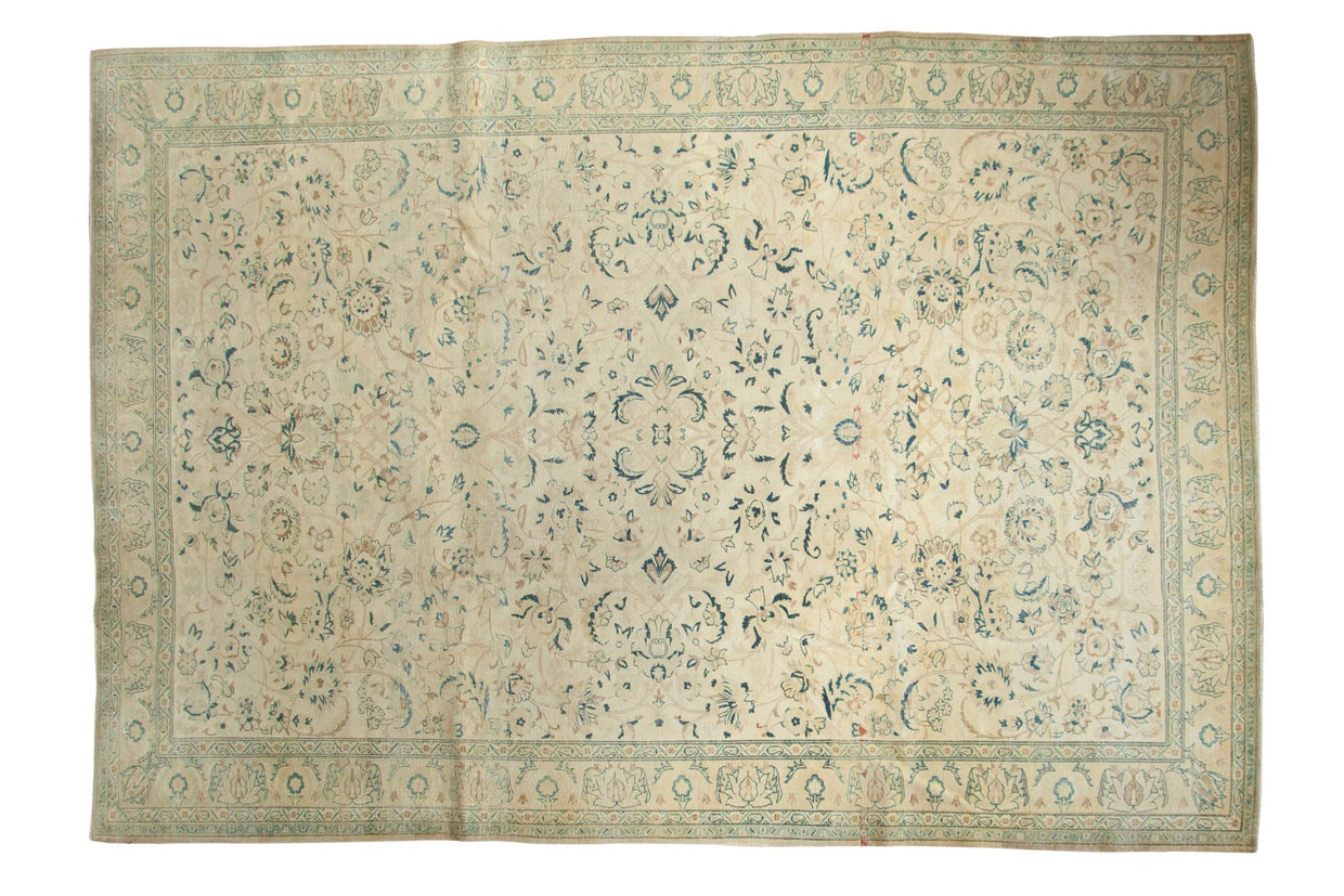 7x10 Distressed Sivas Carpet // ONH Item ee001935