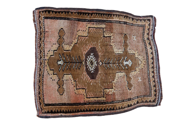 2x2 Vintage Oushak Square Rug Mat // ONH Item ee001948