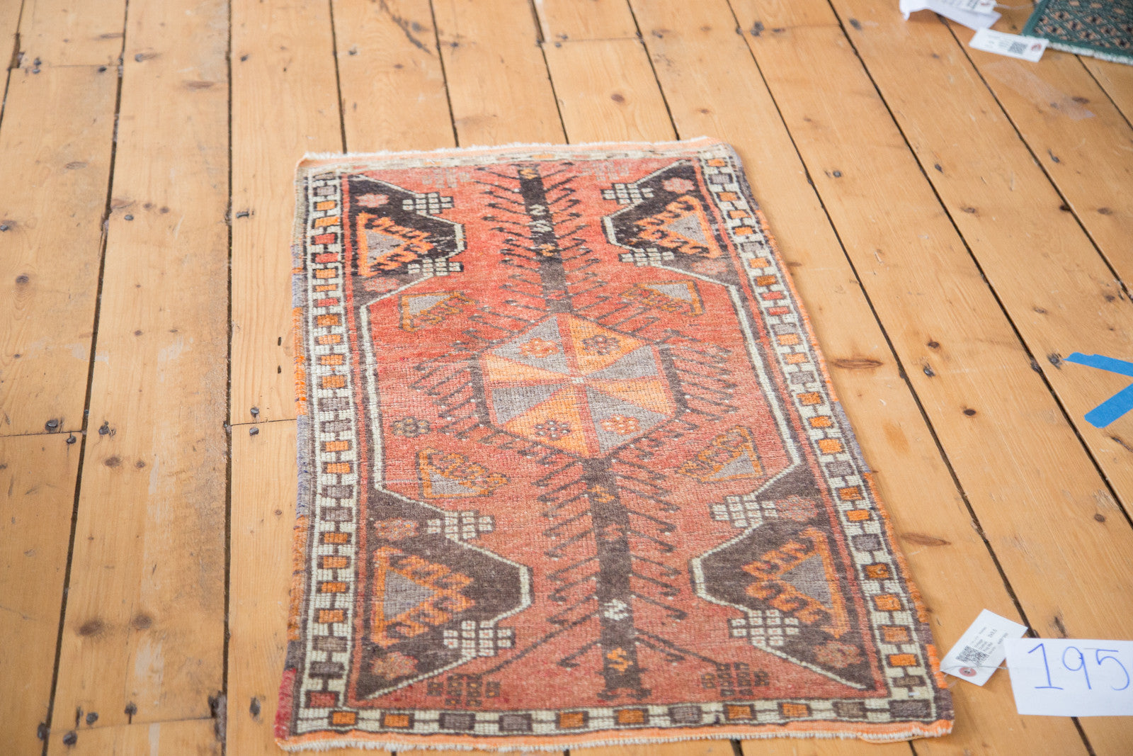 2x3.5 Vintage Oushak Rug Mat // ONH Item ee001950 Image 1