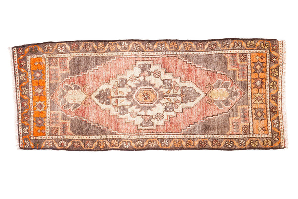 1.5x4 Vintage Oushak Rug Mat // ONH Item ee001955
