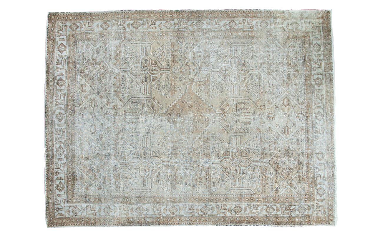 8x10.5 Distressed Mahal Carpet // ONH Item ee001991