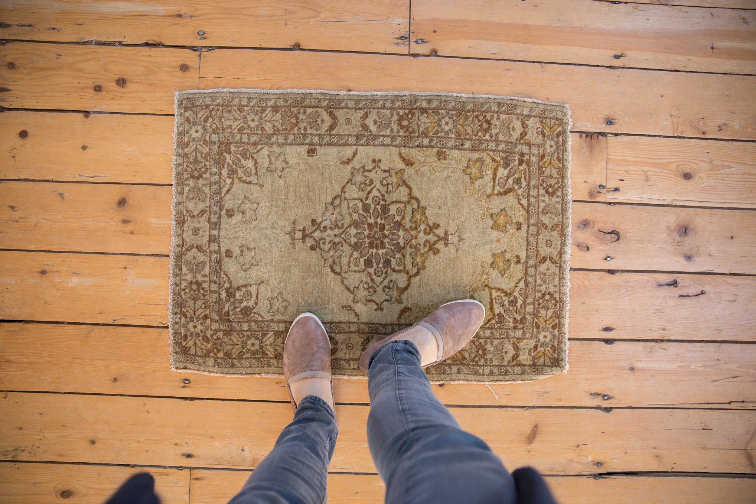 2x2.5 Vintage Tabriz Square Rug Mat // ONH Item ee001992 Image 1