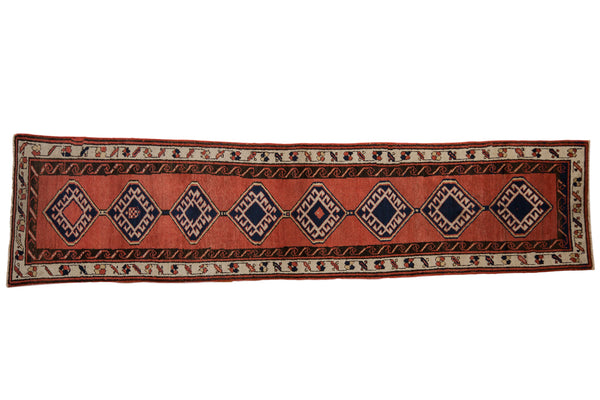 2.5x9.5 Vintage Sarab Rug Runner // ONH Item ee001993