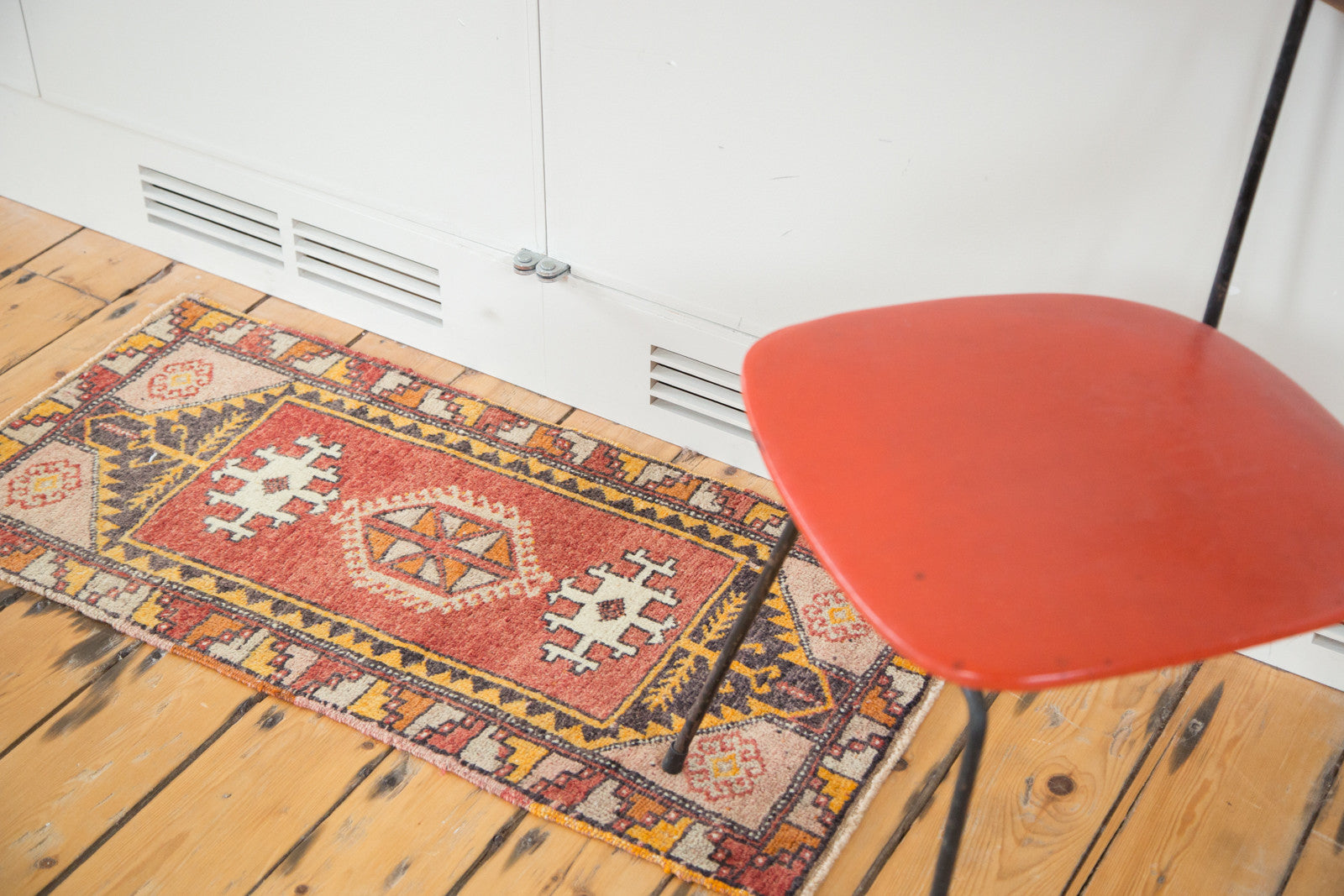 1.5x3.5 Vintage Oushak Rug Mat Runner // ONH Item ee002009 Image 1