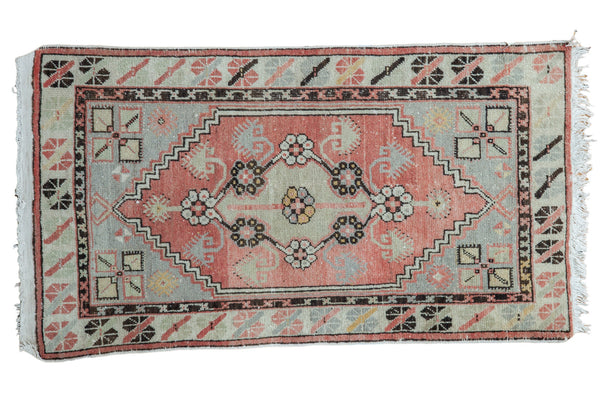 2.5x4.5 Distressed Oushak Rug // ONH Item ee002023