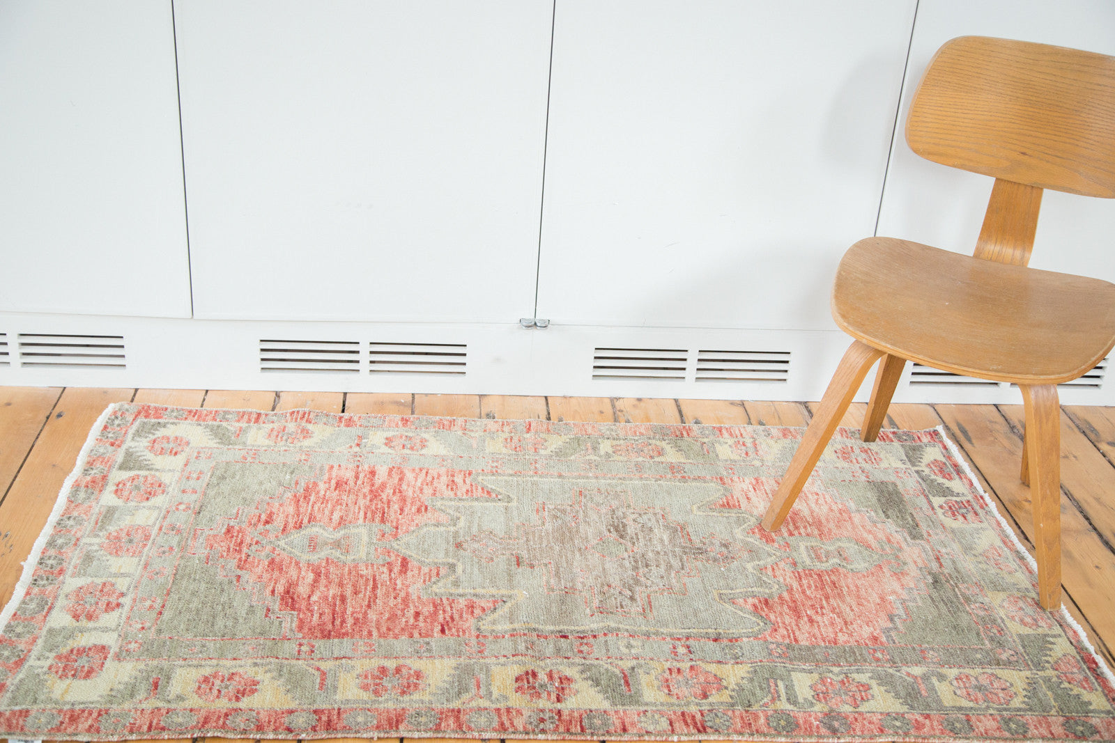 3x5.5 Distressed Oushak Rug // ONH Item ee002025 Image 1