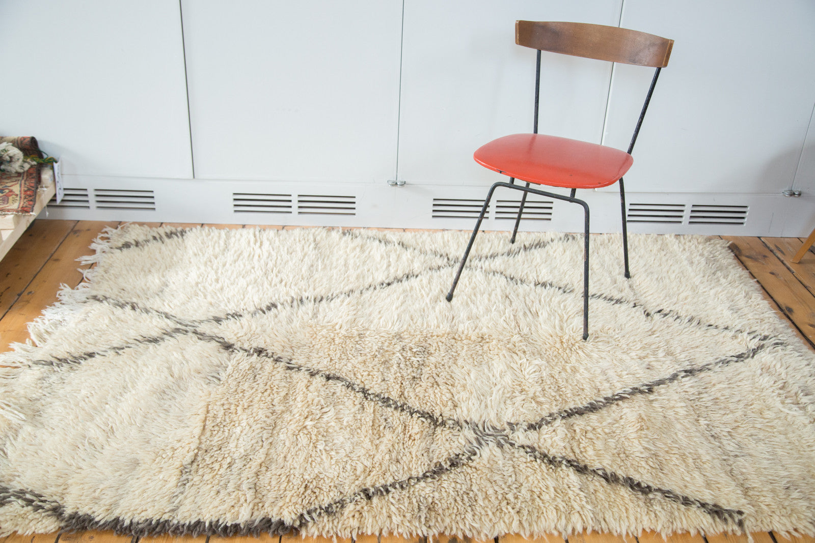 4.5x6.5 Vintage Moroccan Rug // ONH Item ee002047 Image 1