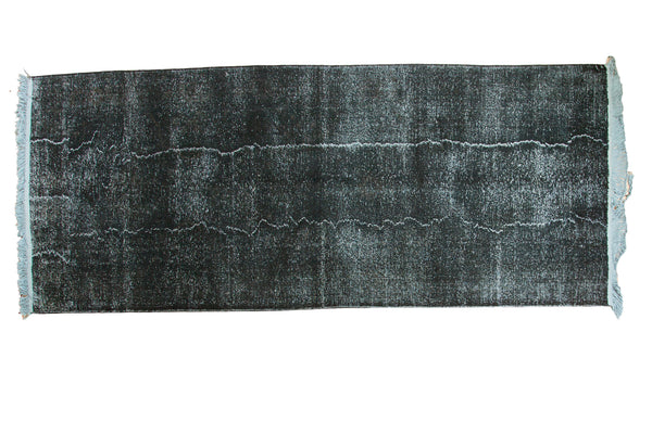 4'9" x 11'5" Vintage Overdyed Distressed Gallery Rug Runner / Item ee002084 image 1