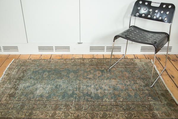 3.5x6 Vintage Malayer Distressed Rug // ONH Item ee002127 Image 2