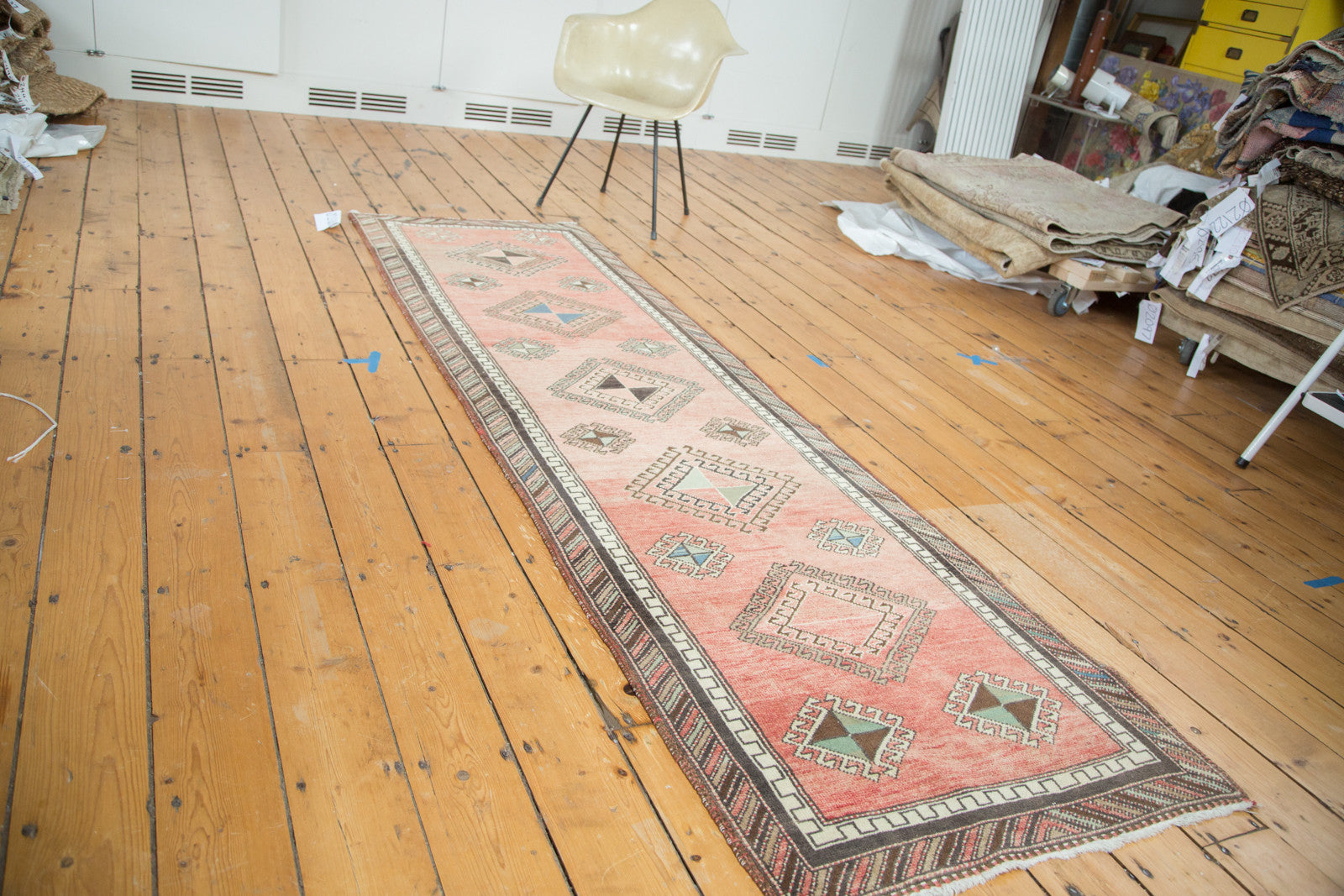 2.5x9 Vintage Oushak Rug Runner // ONH Item ee002160 Image 1