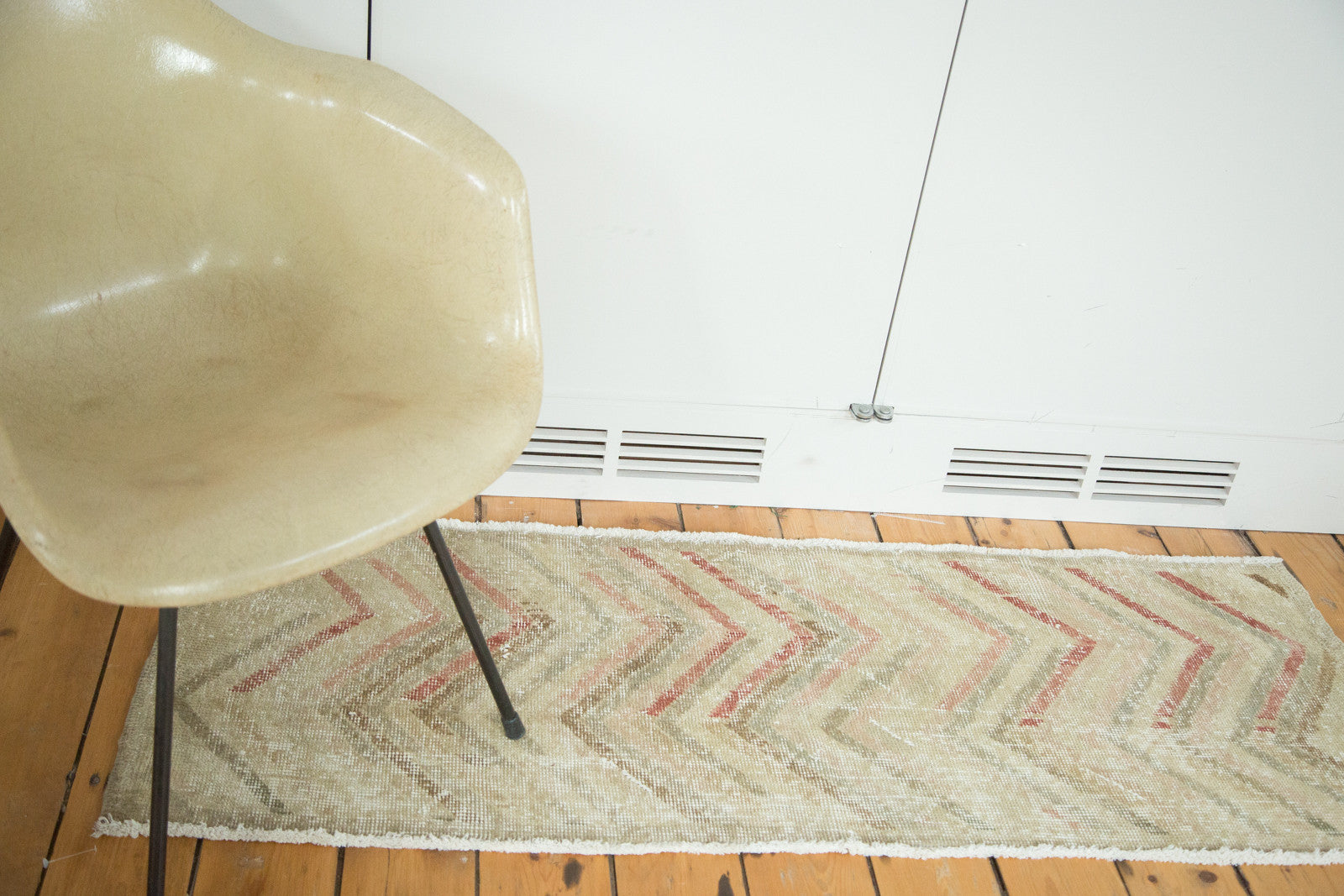 2x5 Vintage Oushak Distressed Rug Runner // ONH Item ee002182 Image 1