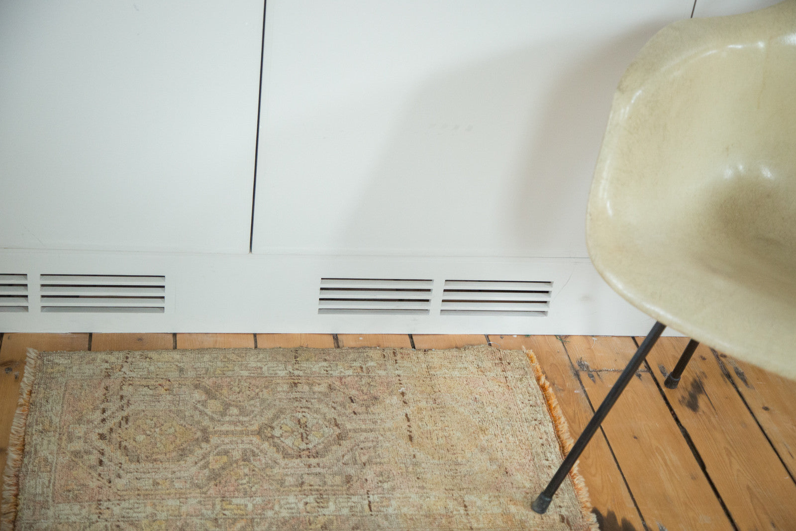 1.5x3 Vintage Oushak Rug Mat Runner // ONH Item ee002188 Image 1