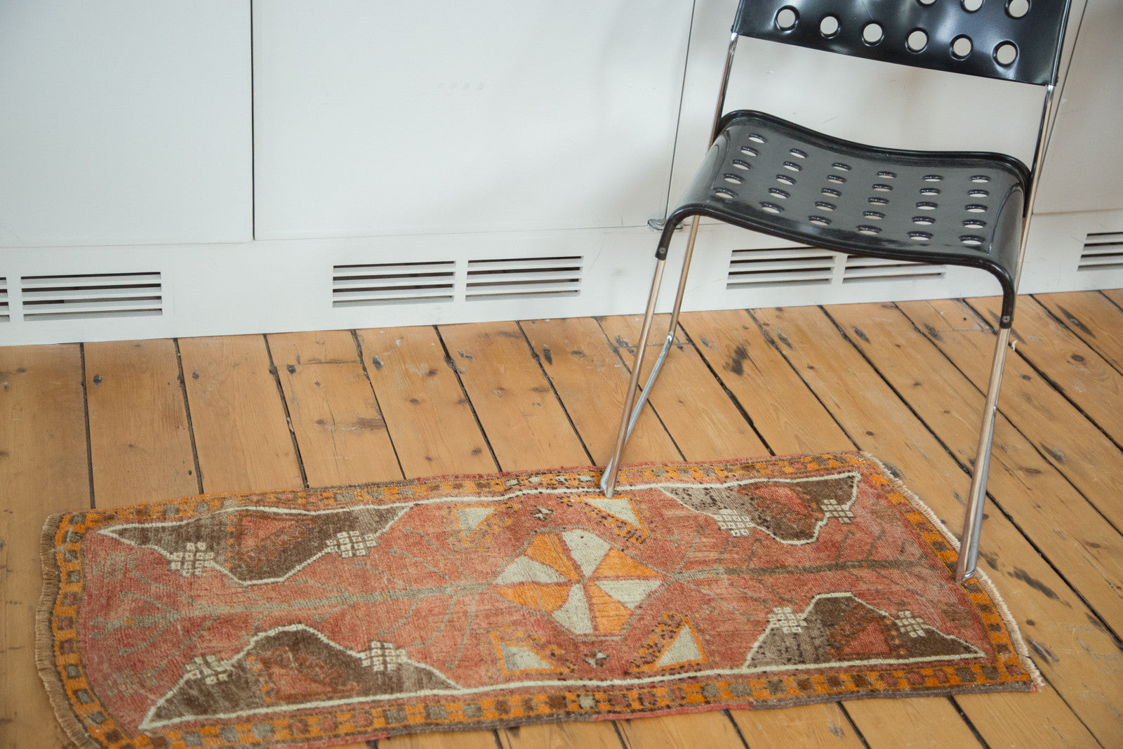 1.5x4 Vintage Oushak Distressed Rug Mat Runner // ONH Item ee002189 Image 1