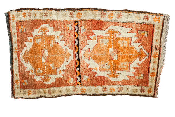 2x3 Vintage Oushak Rug Mat // ONH Item ee002192