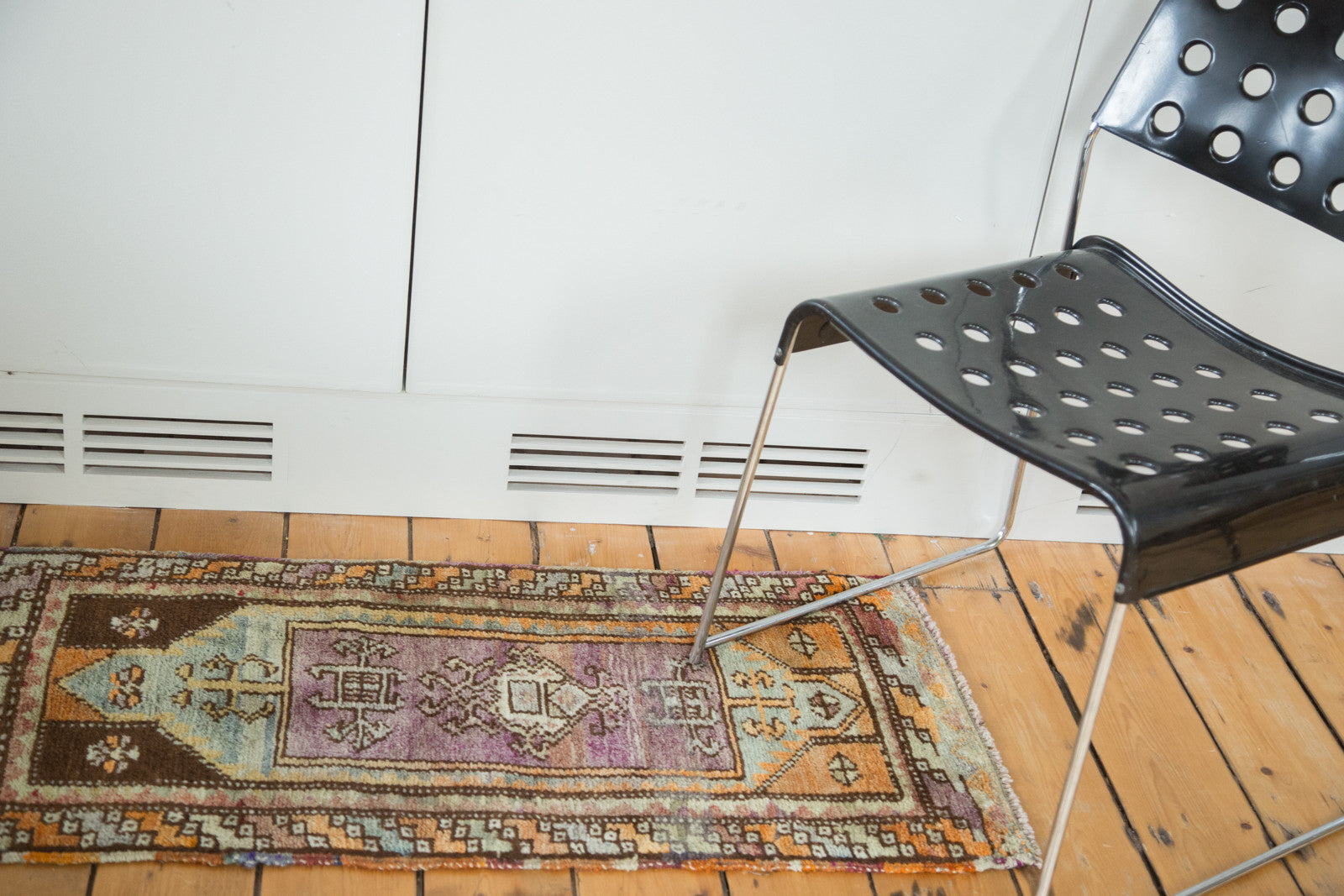 1.5x3 Vintage Oushak Rug Mat Runner // ONH Item ee002209 Image 1