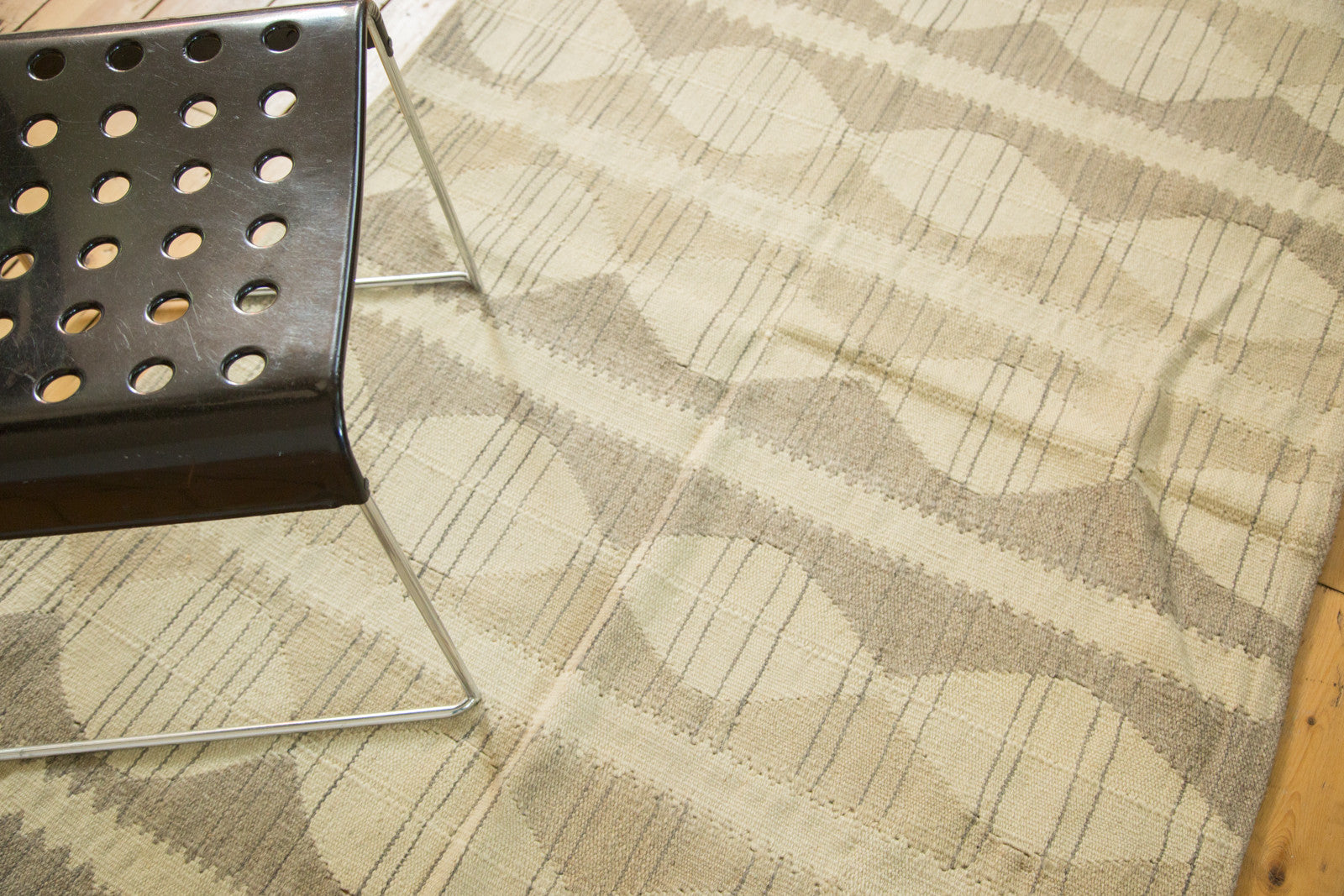  New Kilim Rug / Item ee002241 image 2